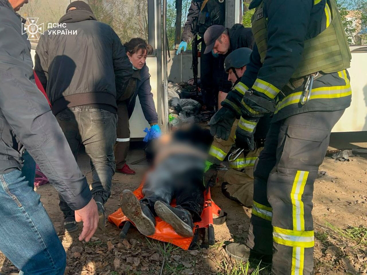 Sivillere hedefli İHA saldırısı! Ukrayna’da otobüs vuruldu: Ölü ve yaralılar var! Rusya’dan Ukrayna’da sivillere İHA saldırısı: Otobüs hedef alındı, çok sayıda ölü var! - 1. Resim