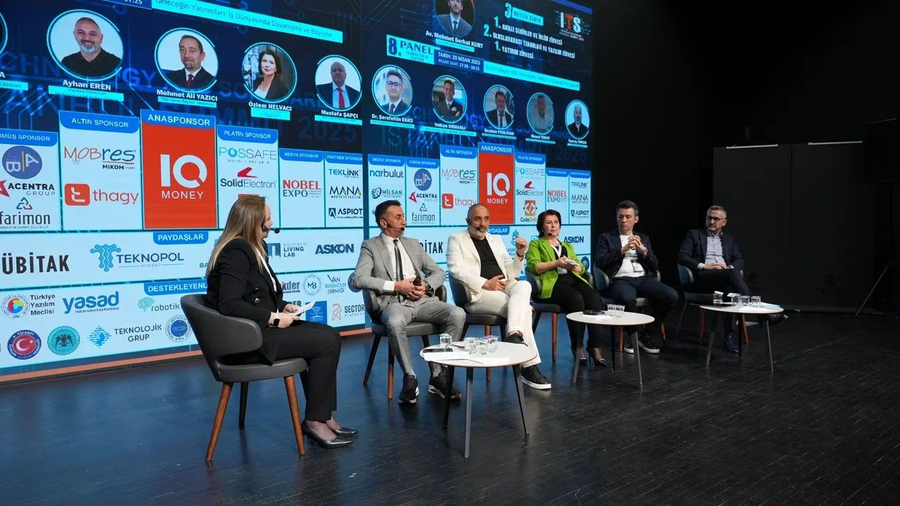 Teknoloji ve yazılım dünyası Türkiye’nin en büyük zirvesinde buluştu Teknoloji ve yazılım dünyası Türkiye’nin en büyük zirvesinde buluştu - 2. Resim