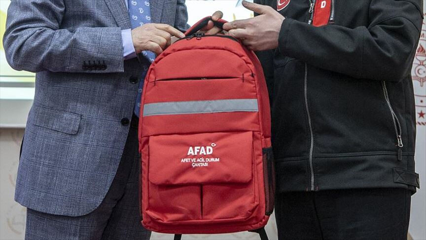 Deprem çantası hazırlığı: Acil durumda olmazsa olmaz 10 malzeme Deprem çantası hazırlığı: Acil durumda olmazsa olmaz 10 malzeme - 4. Resim