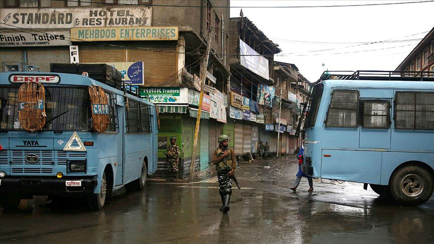 Hindistan ile Pakistan arasında gerilim tırmanıyor! Ülkeyi terk edin çağrısı yapıldı Hindistan ile Pakistan arasında gerilim tırmanıyor! ''Cezasız kalmayacak'' - 2. Resim