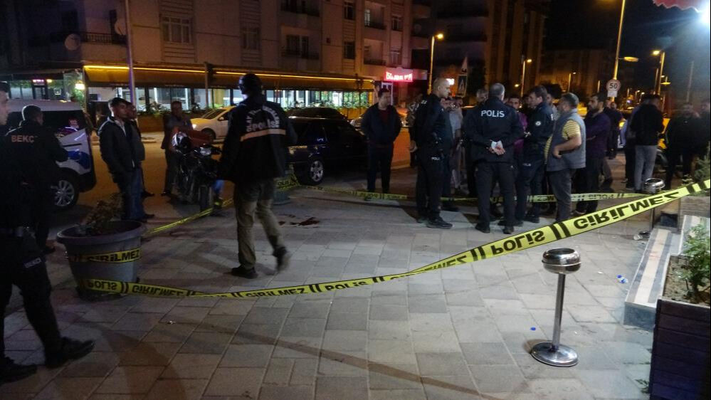 Malatya'da gece yarısı ortalık karıştı! Bölgeye çok sayıda ekip sevk edildi Malatya'da gece yarısı ortalık karıştı! Bölgeye çok sayıda ekip sevk edildi - 5. Resim