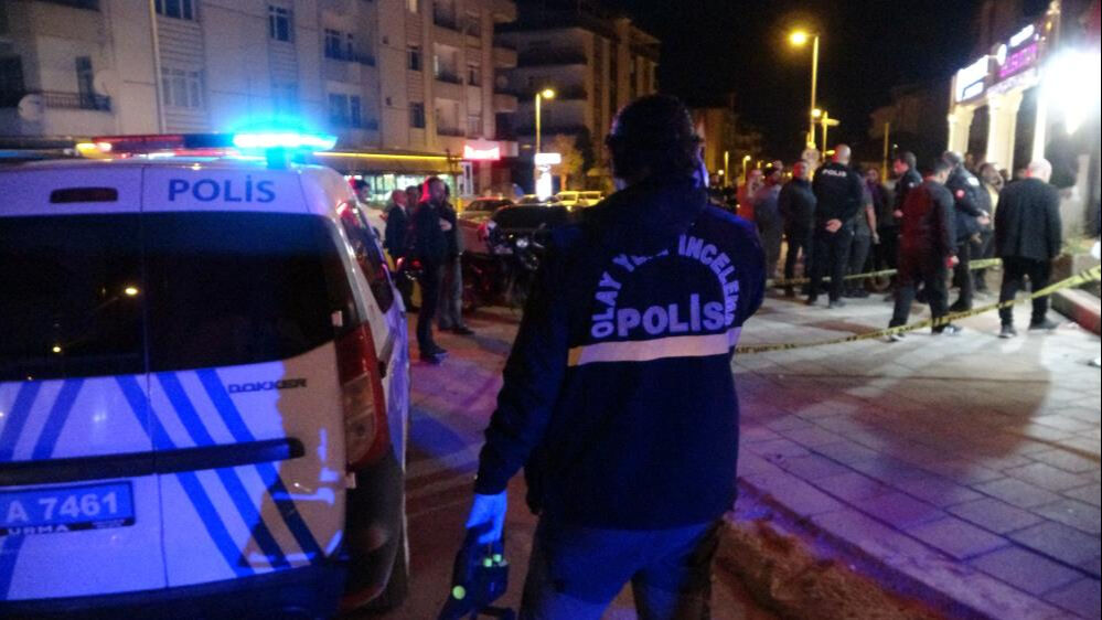 Malatya'da gece yarısı ortalık karıştı! Bölgeye çok sayıda ekip sevk edildi Malatya'da gece yarısı ortalık karıştı! Bölgeye çok sayıda ekip sevk edildi - 4. Resim