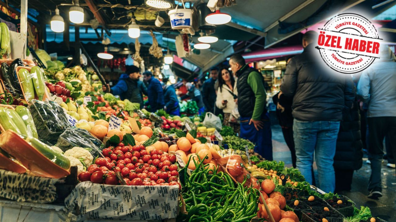 Zirai don tarladan çarşı pazara indi! Bu ürünlerde fiyatlar cep yakıyor Zirai don tarladan çarşı pazara indi! Bu ürünlerde fiyatlar cep yakıyor