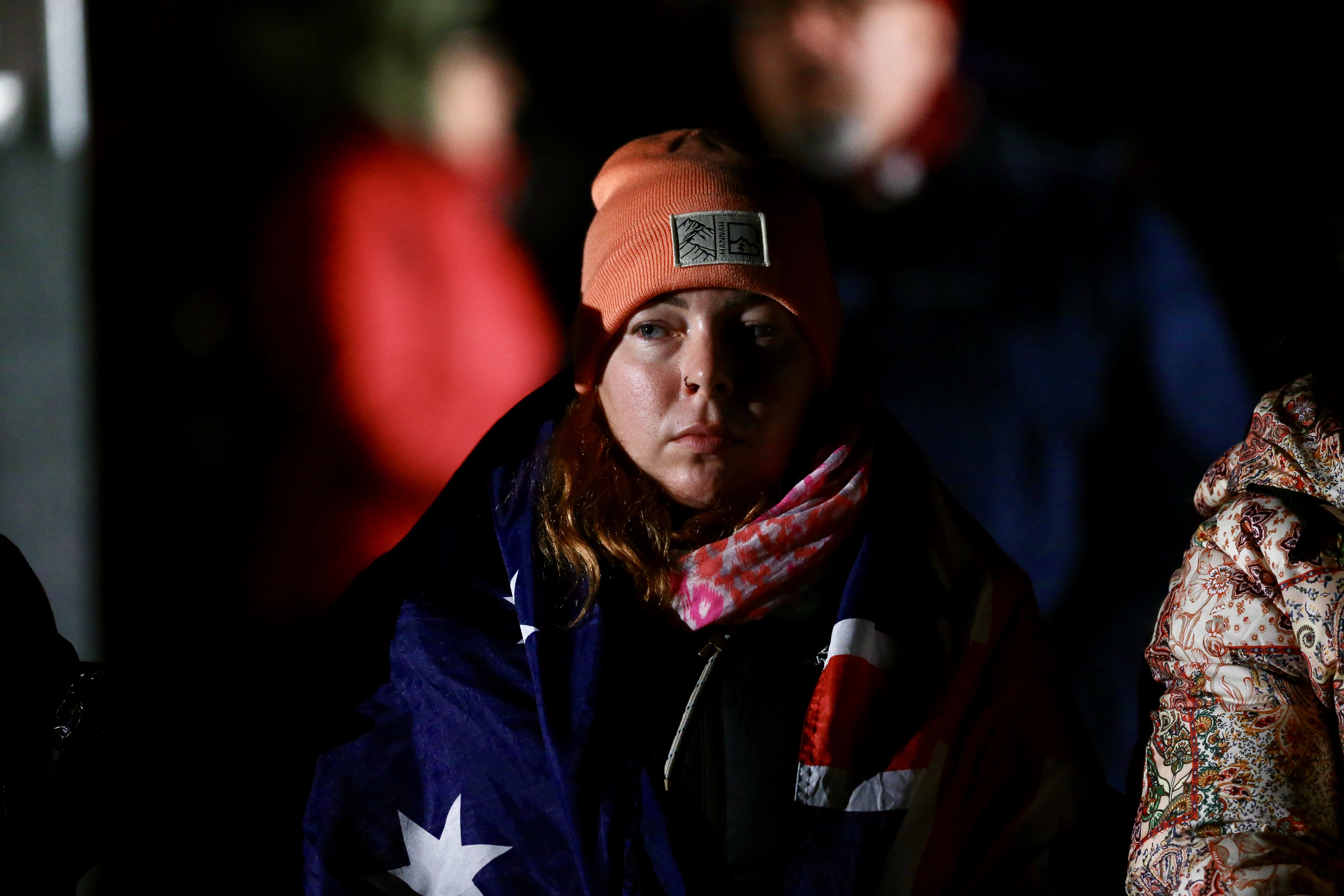 Binlerce Anzak geleneksel 'Şafak Ayini' için Çanakkale’de! ''110 yıl önce bu topraklarda...'' Binlerce Anzak geleneksel tören için Çanakkale’ye akın etti! ''110 yıl önce bu topraklarda...'' - 1. Resim
