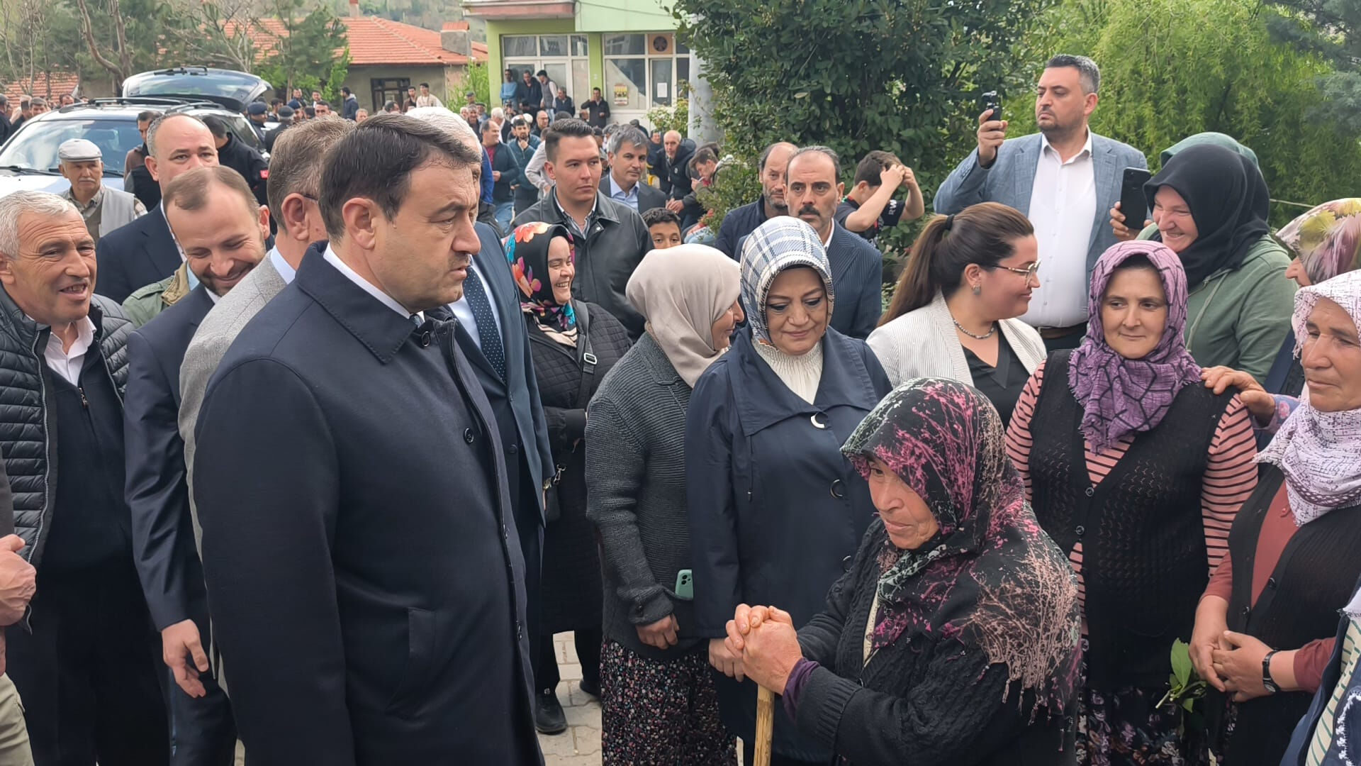 İstanbul'dan sonra Kütahya'da korkutan depremler!  İstanbul'dan sonra Kütahya'da korkutan depremler!