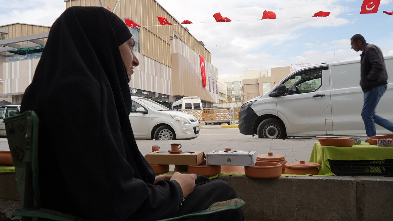 Kanser oldu, eşinden şiddet gördü... Sevde Ebru Karslı'nın umut veren hikayesi - 2. Resim