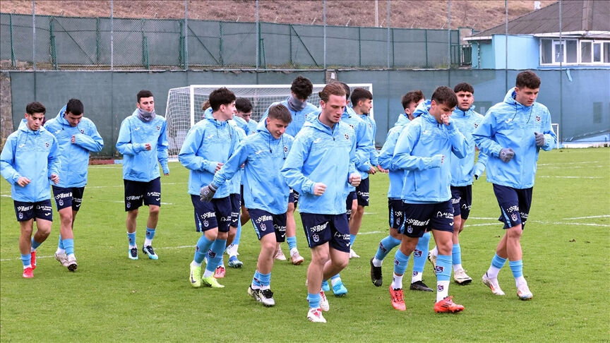 Salzburg Trabzonspor maçı ne zaman, saat kaçta, hangi kanalda? UEFA Gençlik Ligi yarı final karşılaşması şifresiz yayınlanacak Salzburg Trabzonspor maçı ne zaman, saat kaçta, hangi kanalda? UEFA Gençlik Ligi yarı final karşılaşması şifresiz yayınlanacak - 2. Resim