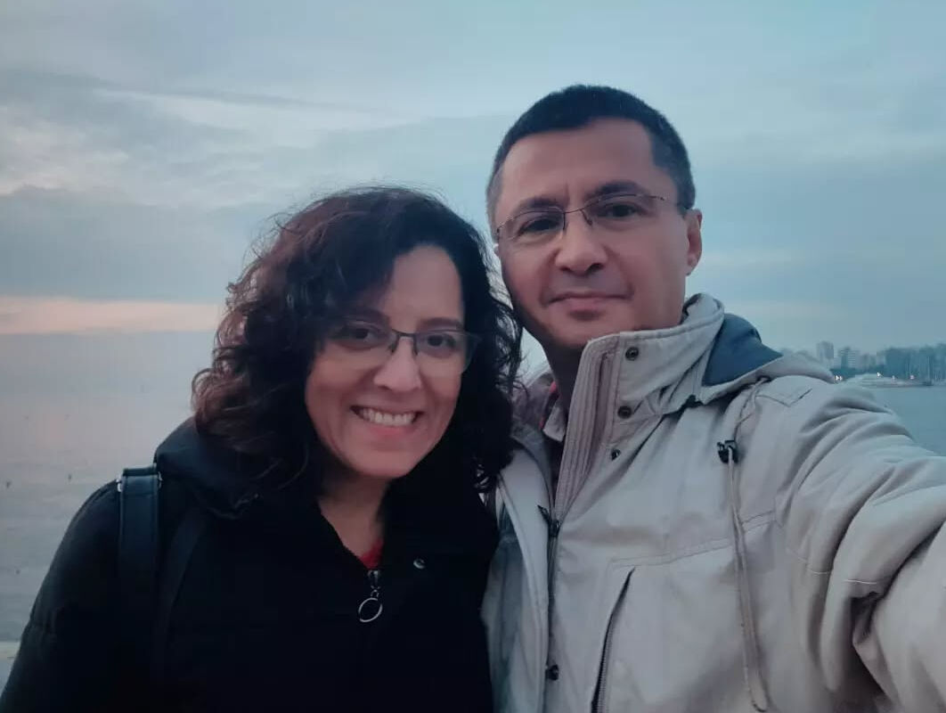 7 Numara'nın iki ünlü oyuncusu meğer gerçek hayatta evliymiş! Görenler şoke oldu 7 Numara'nın iki ünlü oyuncusu meğer gerçek hayatta evliymiş! Görenler şoke oldu - 3. Resim