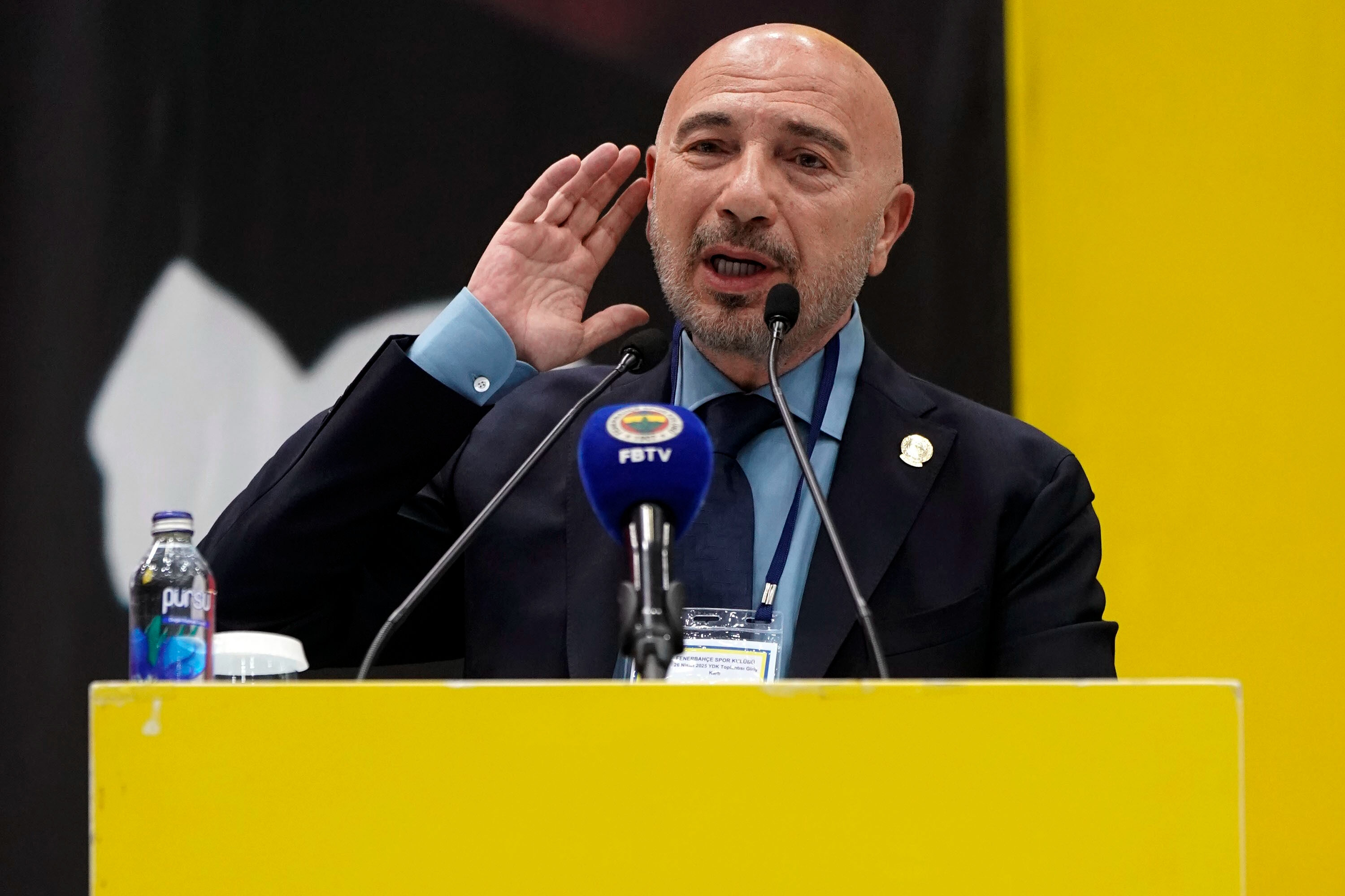 Fenerbahçe'de Hakan Bilal Kutlualp sürprizi! Başkan adaylığını açıkladı Fenerbahçe'de Hakan Bilal Kutlualp sürprizi! Başkan adaylığını açıkladı - 2. Resim