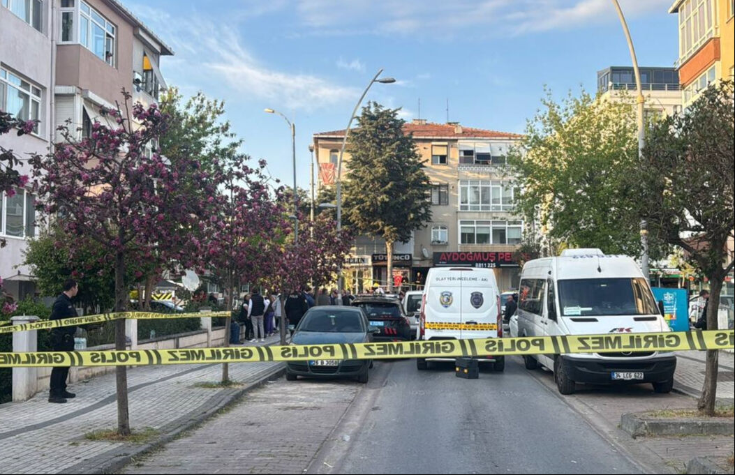 İstanbul'un göbeğinde dehşet anları: 1 kişi silahla öldürüldü - 2. Resim