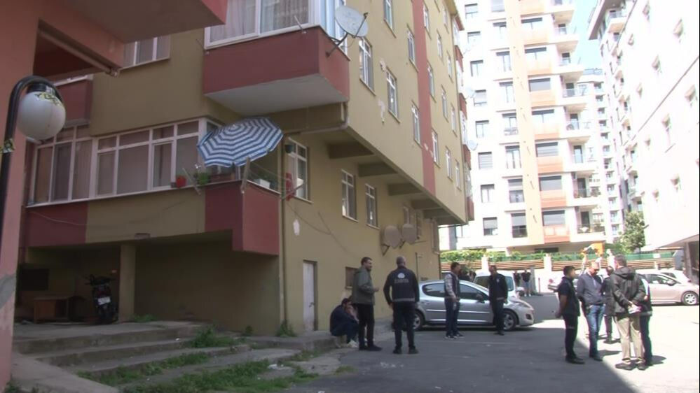 Maltepe'de depreme dayanıksız site mühürlendi!  Maltepe'de depreme dayanıksız site için tahliye kararı!