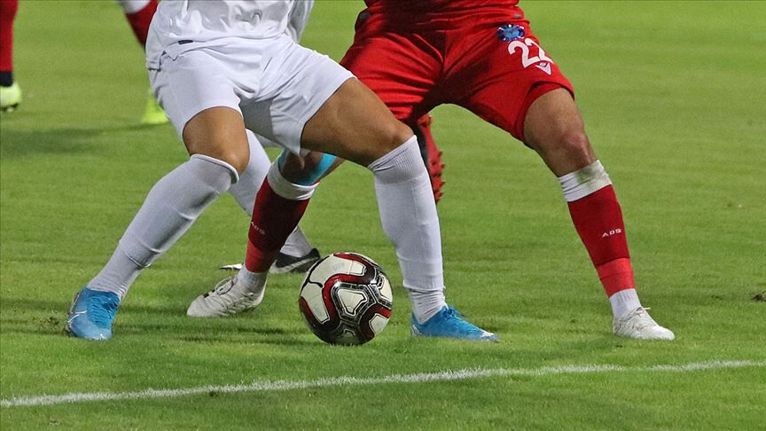 Sivaspor Antalyaspor maçı saat kaçta, hangi kanalda? Kritik maçın muhtemel ilk 11'leri, canlı yayın bilgileri netleşti Sivaspor Antalyaspor maçı saat kaçta, hangi kanalda? Kritik maçın muhtemel ilk 11'leri, canlı yayın bilgileri netleşti - 2. Resim
