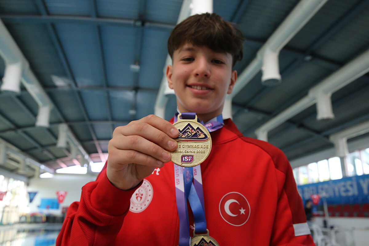 Tek eliyle 3 madalya kazandı! Para yüzücü Ahmet Çınar Bakkal: Türk'ün gücünü göstermek çok güzel bir duyguydu - 3. Resim