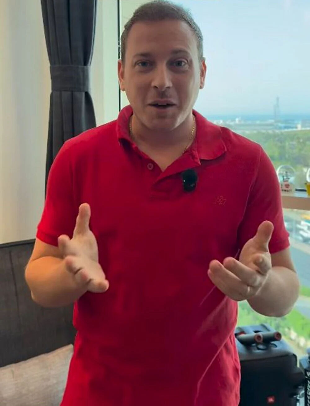 Kadroda bir tek o yok! Sihirli Annem'in Kerem'i Michele Cedolin 'Sizlerle öğrendim' diyerek sitem etti Kadroda bir tek o yok! Sihirli Annem'in Kerem'i Michele Cedolin 'Sizlerle öğrendim' diyerek sitem etti - 4. Resim