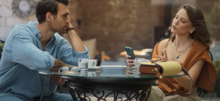 Kimler Geldi Kimler Geçti 2. sezon ne zaman? Serenay Sarıkaya'lı diziye geri sayım - 2. Resim