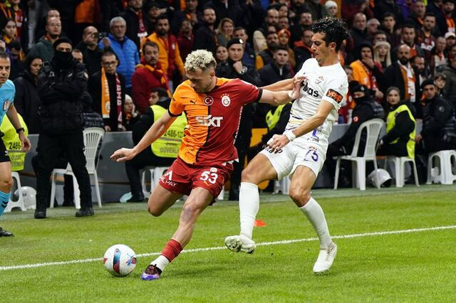 Maç kadrosu muhtemel 11'ler: Eyüpspor-Galatasaray maçı hangi kanalda, saat kaçta yayınlanacak? - 2. Resim