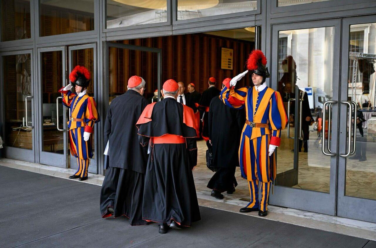 Taht savaşları başladı: Yeni Papa seçimi için Konklav süreci nasıl olacak? Taht savaşları başladı: Yeni Papa seçimi için Konklav süreci nasıl olacak? - 1. Resim