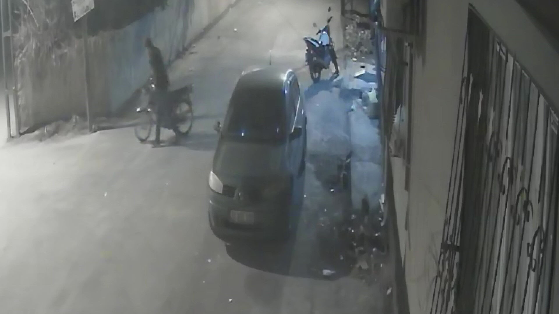 Adana'da motosikleti çalıp kaçmıştı! Savunması pes dedirtti: Kendimin sandım Adana'da motosikleti çalıp kaçmıştı! Savunması pes dedirtti: Kendimin sandım - 1. Resim