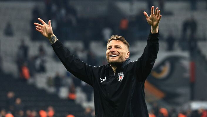 Beşiktaş'ın teknik patronu Kadıköy'deki maça iddialı çıkacak: Solskjaer'in üç kozu Beşiktaş'ın teknik patronu Kadıköy'deki maça iddialı çıkacak: Solskjaer'in üç kozu - 1. Resim