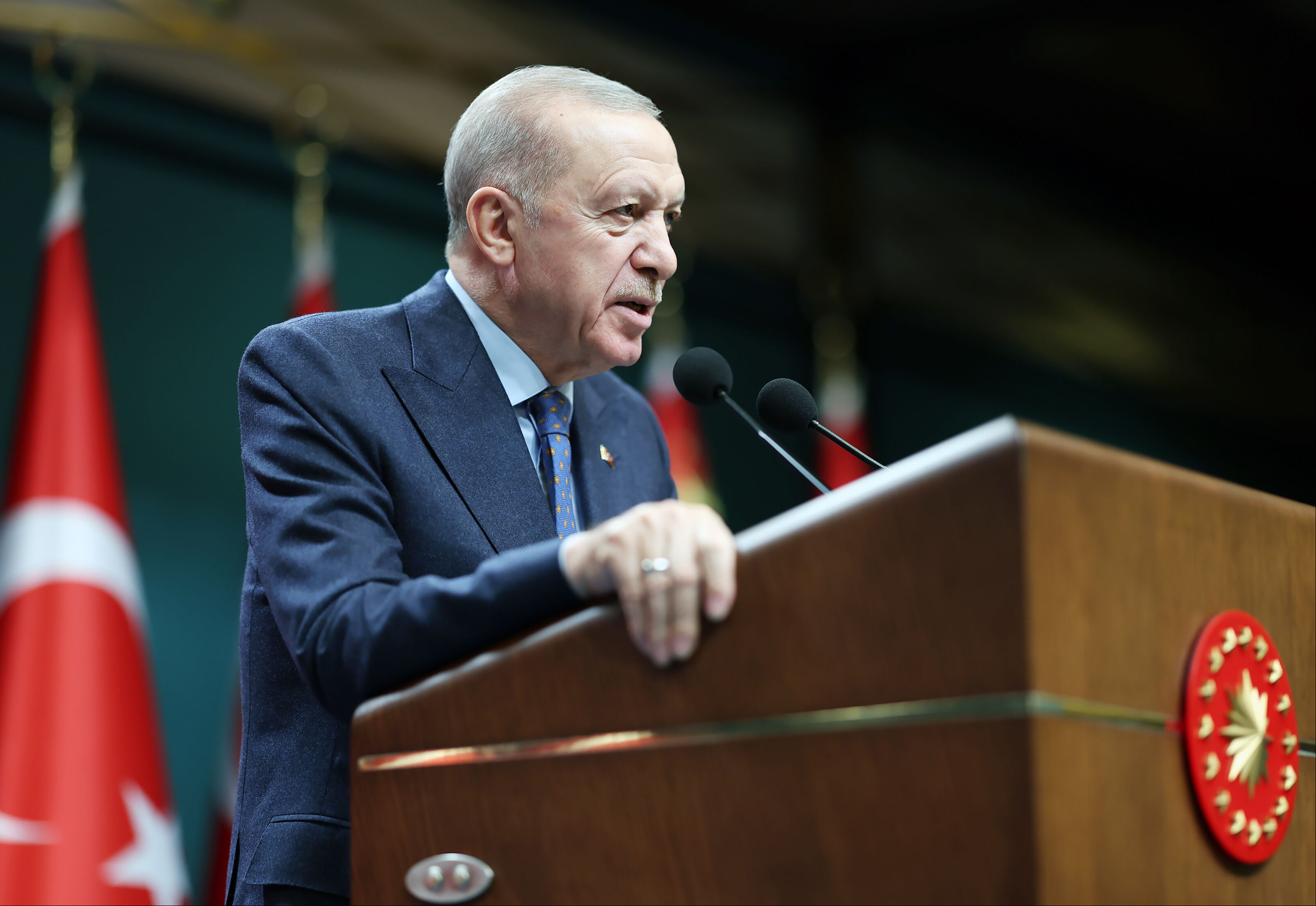 Cumhurbaşkanı Erdoğan, Özel'i deprem sonrası topa tuttu: İstanbul'un yolunu 5 gün sonra hatırladı - 1. Resim