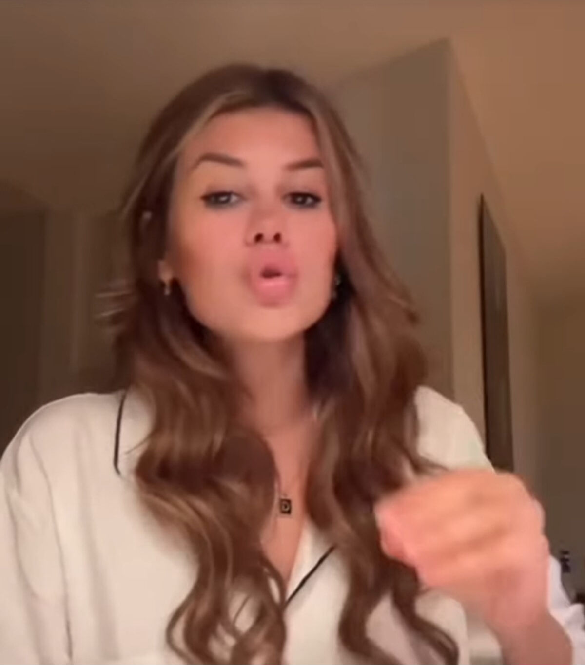 Gülseren Ceylan'dan bomba Mehmet Ali Erbil iddiası! 'Bütün halkı kandırdı' diyerek reklamdan aldığı ücreti açıkladı Gülseren Ceylan'dan bomba Mehmet Ali Erbil iddiası! 'Bütün halkı kandırdı' diyerek reklamdan aldığı ücreti açıkladı - 3. Resim