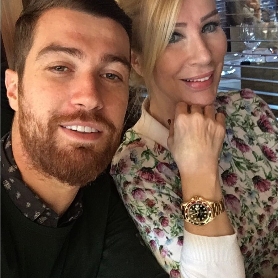 Oğlu Oğulcan Engin ticarete atılmıştı! Seda Sayan'dan destek gecikmedi: Oğlu Oğulcan Engin ticarete atılmıştı! Seda Sayan'dan destek gecikmedi: