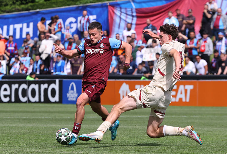 Trabzonspor U19 Barcelona U19 maçı nerede izlenir? TS U19 şifresiz yayın bilgileri Trabzonspor U19 Barcelona U19 maçı nerede izlenir? TS U19 şifresiz yayın bilgileri - 3. Resim