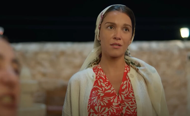 Yaren Güldiken kimdir, kaç yaşında? Uzak Şehir'de Pakize'yi oynuyor - 2. Resim