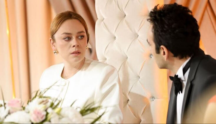 Buğra Gülsoy diziden ayrılıyor mu? Bahar dizisi Evren karakterinin akıbeti sorgulanıyor Buğra Gülsoy diziden ayrılıyor mu? Bahar dizisi Evren karakterinin akıbeti sorgulanıyor - 4. Resim