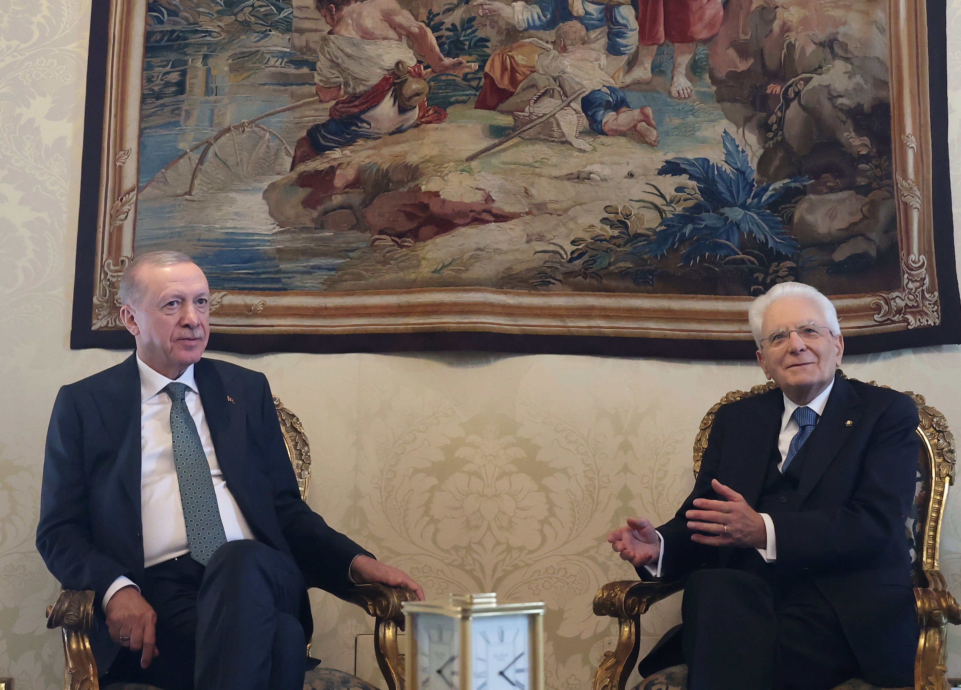 Cumhurbaşkanı Erdoğan, İtalyan mevkidaşı Sergio Mattarella ile bir araya geldi Cumhurbaşkanı Erdoğan, İtalyan mevkidaşı Sergio Mattarella ile bir araya geldi - 1. Resim