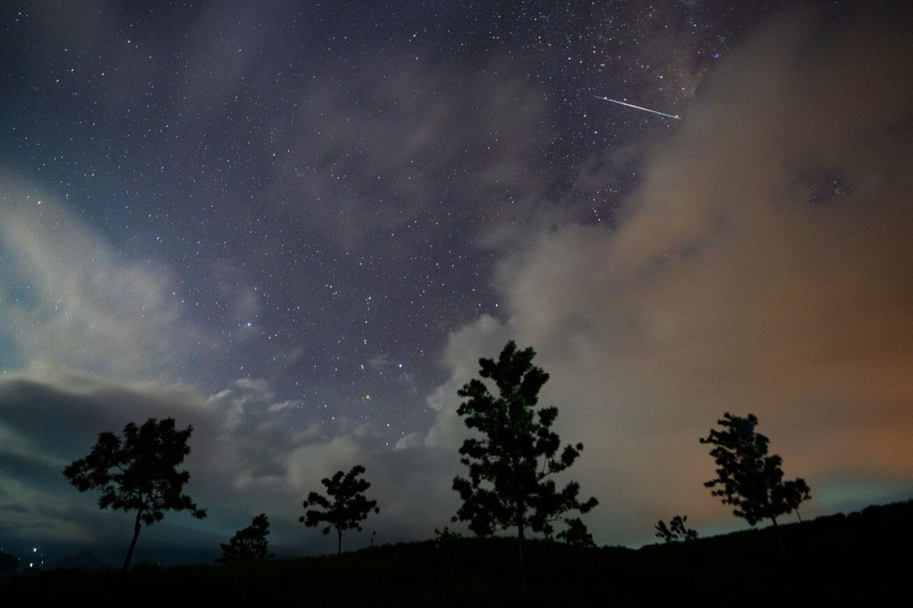 Eta Aquarid meteor yağmuru başlıyor! Halley Kuyruklu Yıldızı’ndan gelen ışıklar ne zaman görülecek? Eta Aquarid meteor yağmuru başlıyor! Halley Kuyruklu Yıldızı’ndan gelen ışıklar ne zaman görülecek? - 2. Resim