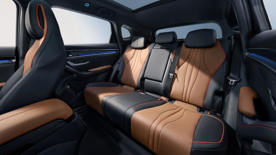 Fiyatı belli oldu! BYD'nin hibrit SUV'u SEAL U DM-i AWD Türkiye'de satışa çıkıyor Fiyatı belli oldu! BYD'nin hibrit SUV'u SEAL U DM-i AWD Türkiye'de satışa çıkıyor - 3. Resim