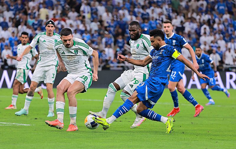 Jorge Jesus'u devirdi, şimdi Ronaldo'yu bekliyor! Merih Demiral'in takımı Şampiyonlar Ligi finaline yükseldi Jorge Jesus'u devirdi, şimdi Ronaldo'yu bekliyor! Merih Demiral'in takımı Şampiyonlar Ligi finaline yükseldi - 1. Resim