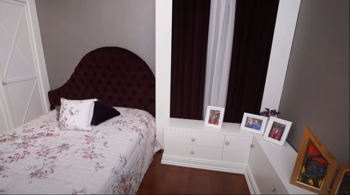 Şarkıcı Selahattin Alpay mütevazi evinin kapılarını ilk kez açtı! Sosyal medyada beğeni yağdı - 4. Resim