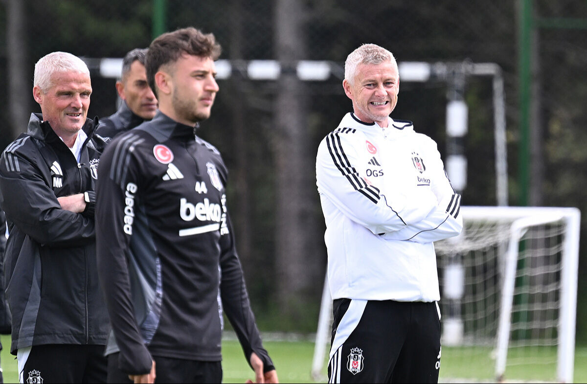 Solskjaer'den Fenerbahçe derbisi ve Mourinho açıklaması: 