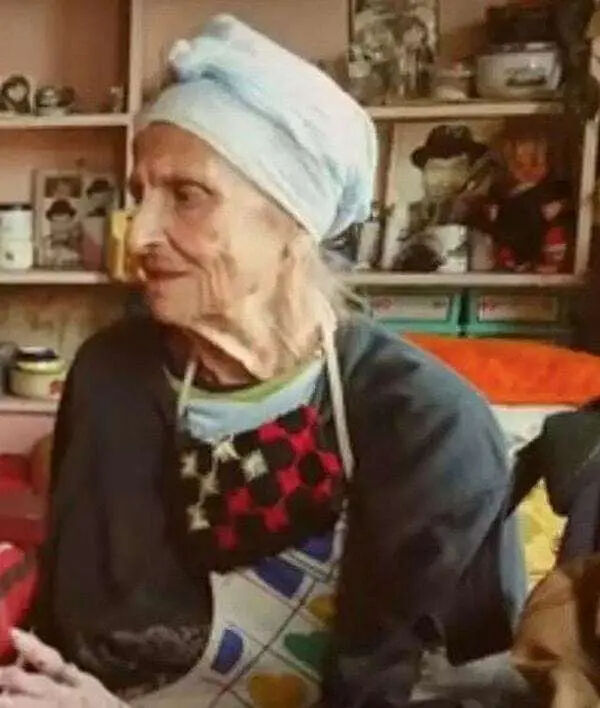 Son hali yürek yakmıştı... Ünlü oyuncu Meral Kurtuluş'tan acı haber geldi! Hayatını kaybetti Son hali yürek yakmıştı... Ünlü oyuncu Meral Kurtuluş'tan acı haber geldi! Hayatını kaybetti - 4. Resim