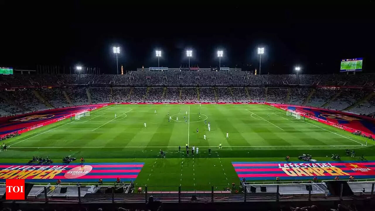 Barcelona-Inter maçı sırasında elektrik kesintisi olursa ne olur? UEFA maçın ertelenip ertelenmeyeceğini açıkladı! Barcelona-Inter maçı sırasında elektrik kesintisi olursa ne olur? UEFA maçın ertelenip ertelenmeyeceğini açıkladı! - 2. Resim