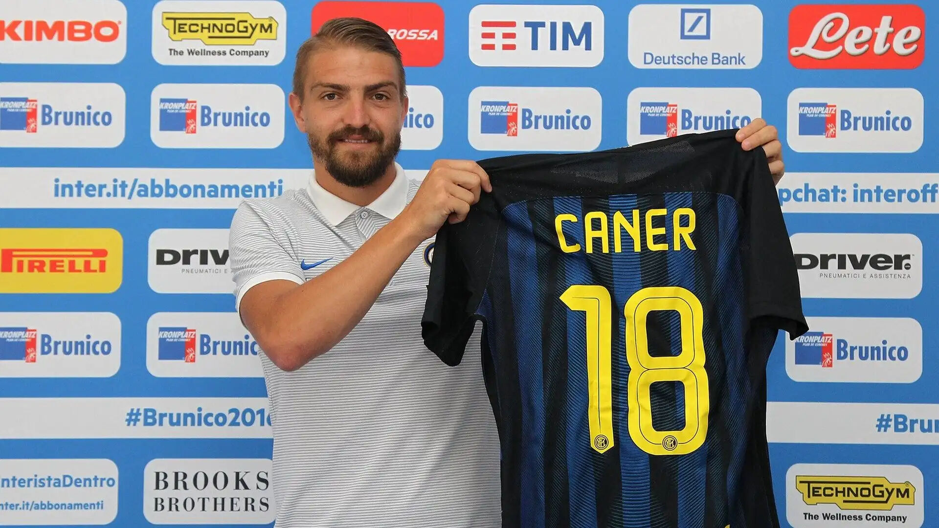 Caner Erkin'den emeklilik iddialarına cevap: 40 yaşına kadar sahadayım Caner Erkin'den emeklilik iddialarına cevap: 40 yaşına kadar sahadayım - 1. Resim