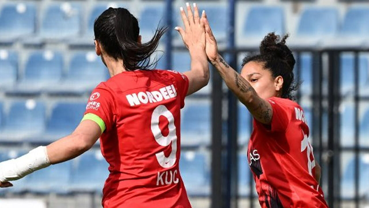 Fenerbahçe başvurdu, TFF soruşturma başlattı! Açıklama bekleniyor Fenerbahçe başvurdu, TFF soruşturma başlattı! Açıklama bekleniyor - 1. Resim