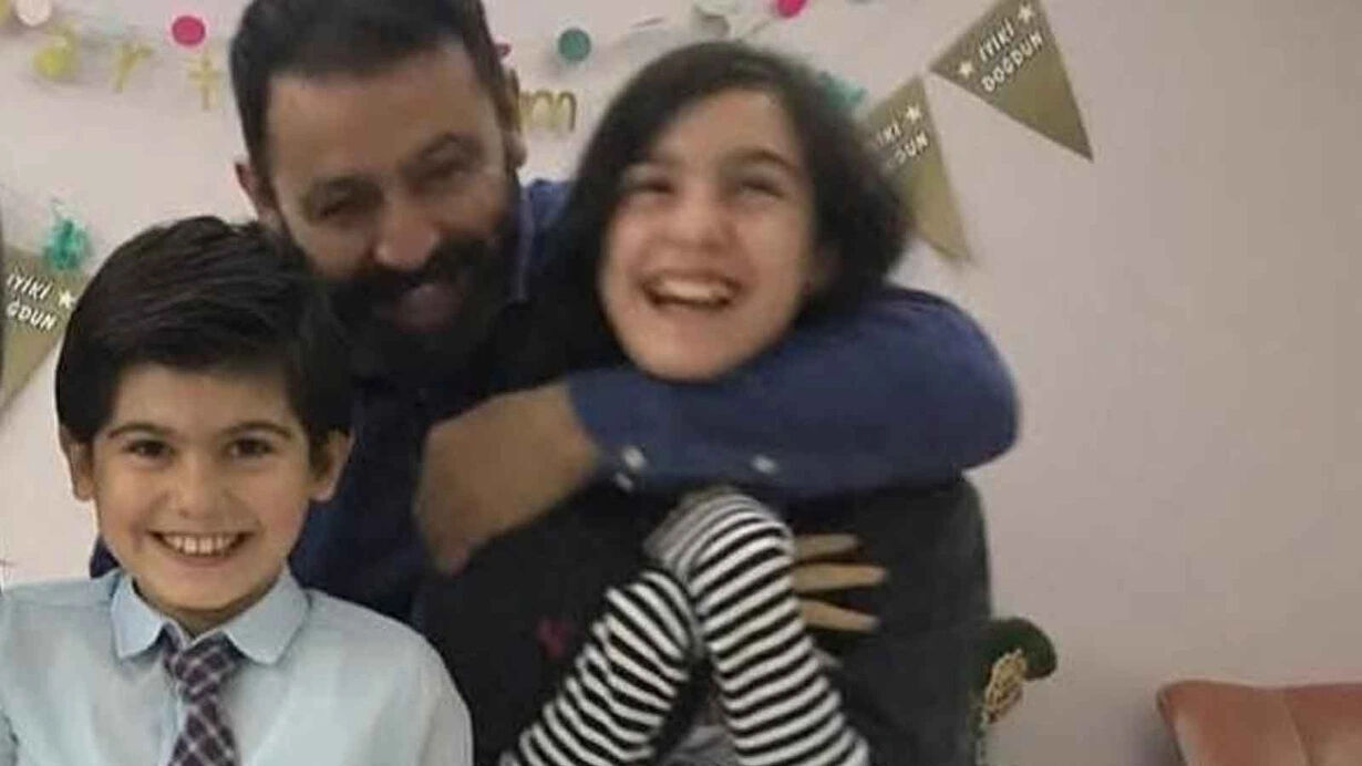 Herkes gözyaşlarına boğuldu! Acılı aileler Kartalkaya faciasını gözyaşları içinde aktardı: Oğlumun son sesi... Ankara'da yaşayan Yılmaz Sarıtaş ile oğlu Doruk ve kızı Nehir'de yangında hayatını kaybetti