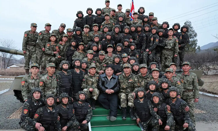 Kuzey Koreli askerler ölüyor! Rusya'da 600 askerin cesedi yakıldı Kuzey Koreli askerler ölüyor! Rusya'da 600 askerin cesedi yakıldı - 1. Resim