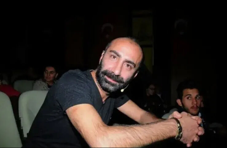 Metin Yıldız'dan samimi itiraf! Hayatıyla ilgili bilinmeyen o şaşırtan detayı ilk kez anlattı:  Metin Yıldız'dan samimi itiraf! Nasıl tiyatroya başladığını tek tek anlattı: