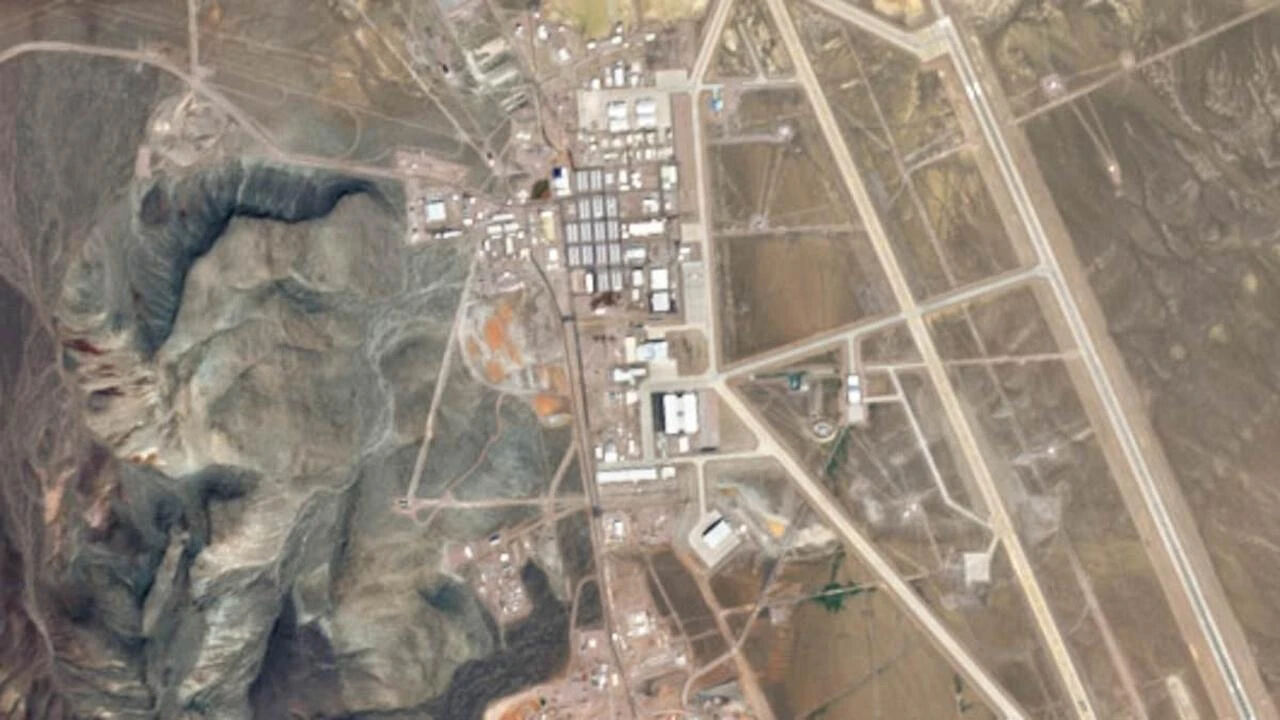 Uzaylılar mı, istihbarat mı? 51.Bölge'nin sırrı ortaya çıktı! - 2. Resim