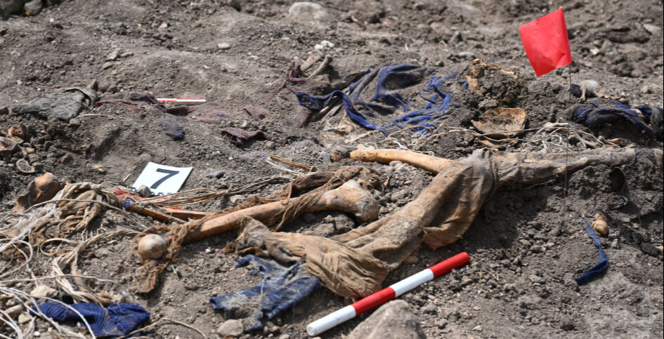 Azerbaycan'da toprağın altından vahşet çıktı! Ermeniler acımasızca katletmiş Azerbaycan'da toprağın altından vahşet çıktı! Ermeniler acımasızca katletmiş - 2. Resim