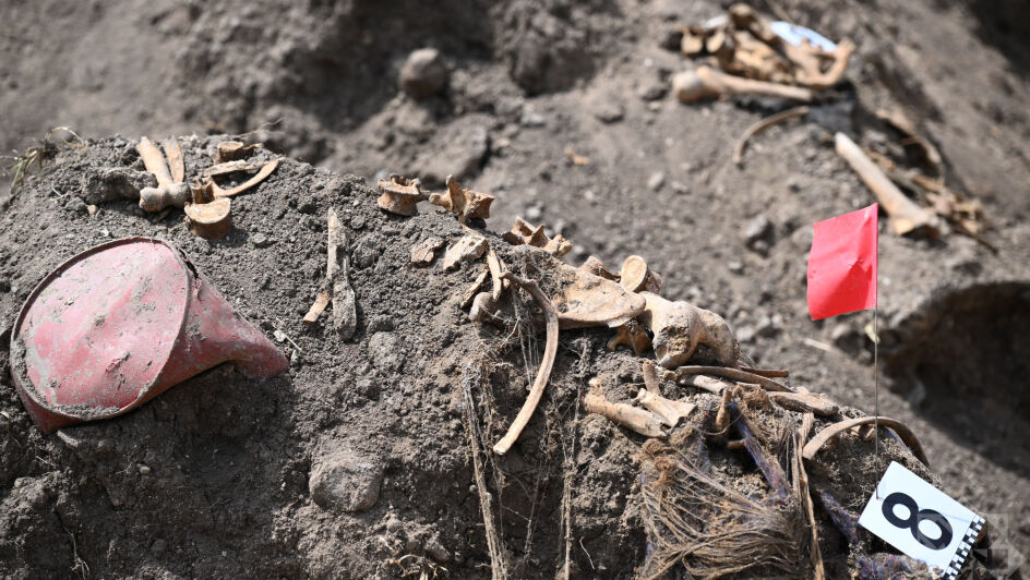 Azerbaycan'da toprağın altından vahşet çıktı! Ermeniler acımasızca katletmiş Azerbaycan'da toprağın altından vahşet çıktı! Ermeniler acımasızca katletmiş - 1. Resim
