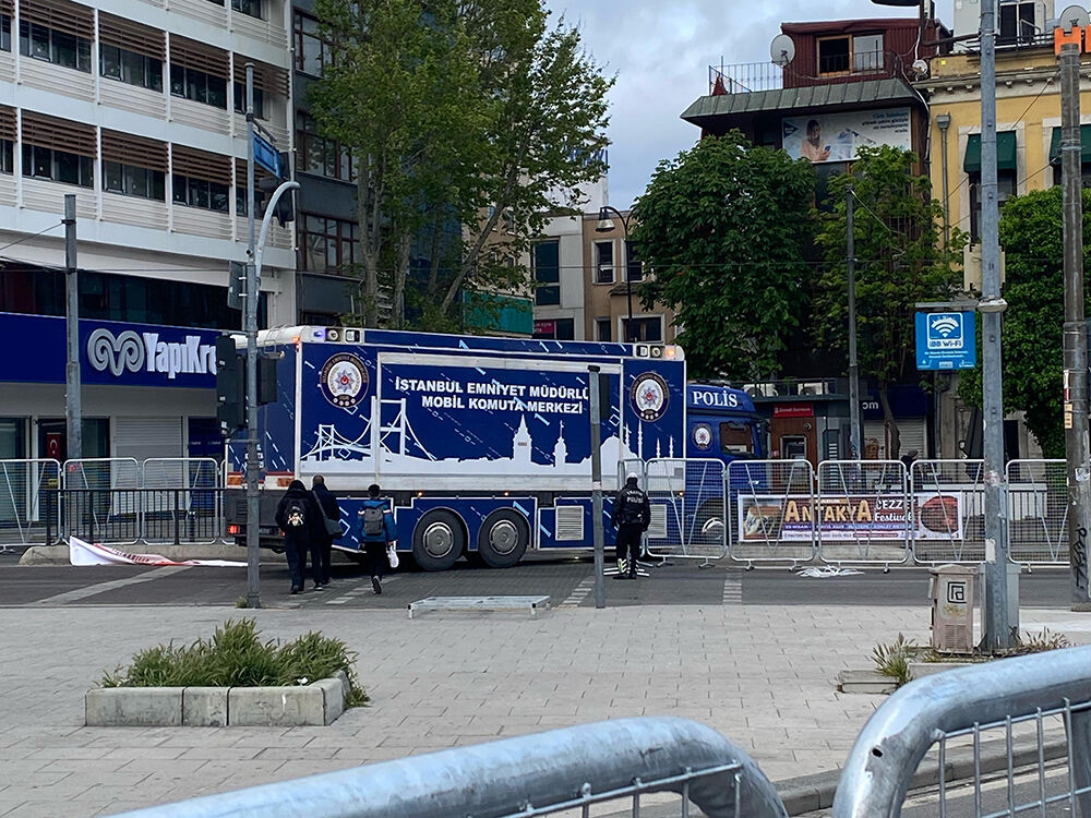 İstanbul'da 1 Mayıs önlemleri! Yollar kapatıldı, çok sayıda polis görev başında - 4. Resim