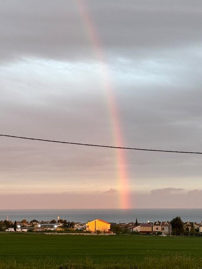 İstanbul'da görsel şölen! Gökkuşağı ve günbatımı mest etti - 1. Resim