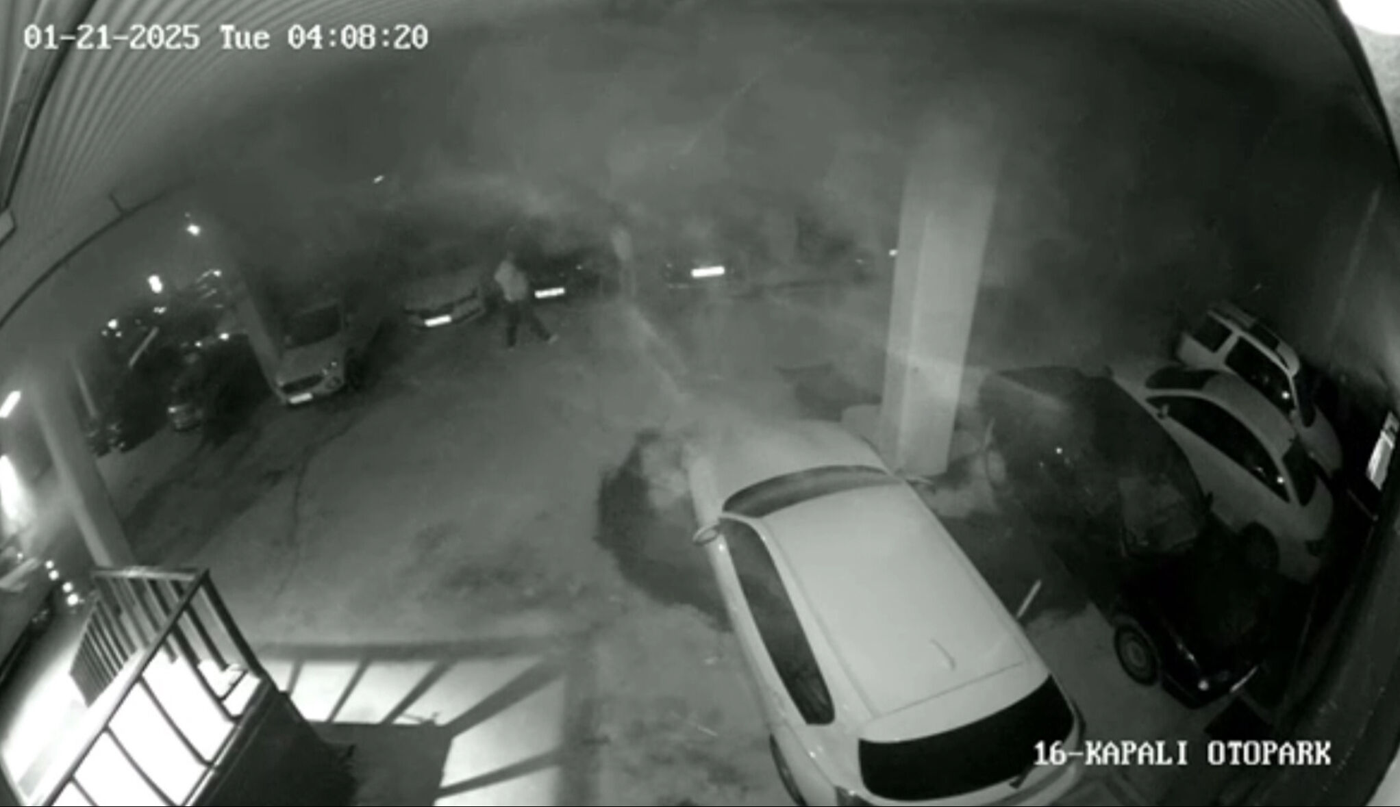 Kartalkaya faciasında yeni görüntüler! 78 can yerine önce otomobillere koştular - 2. Resim