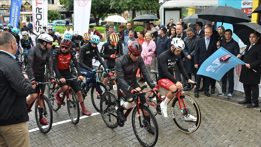 Cumhurbaşkanlığı bisiklet turu canlı yayın hangi kanalda? Türkiye Bisiklet Turu'nda 6. etap başladı Cumhurbaşkanlığı bisiklet turu canlı yayın hangi kanalda? Türkiye Bisiklet Turu'nda 6. etap başladı - 2. Resim