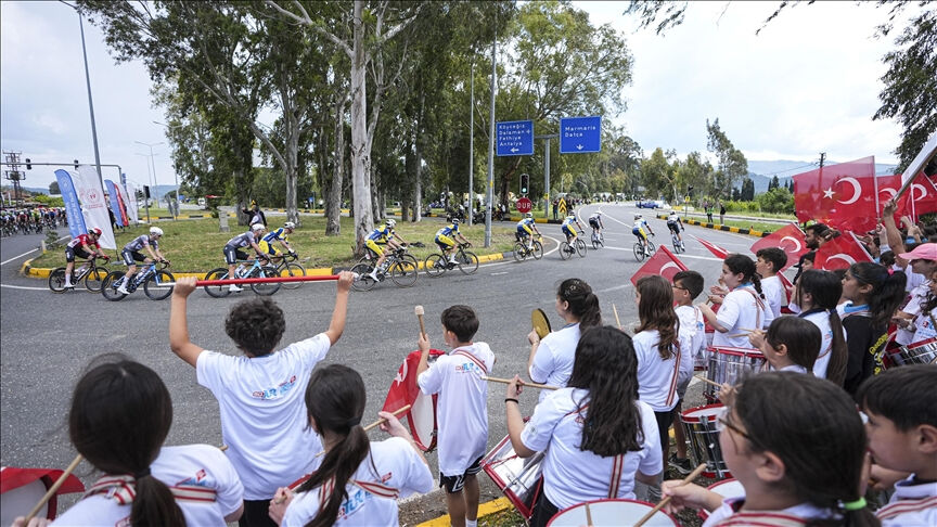 Cumhurbaşkanlığı bisiklet turu canlı yayın hangi kanalda? Türkiye Bisiklet Turu'nda 6. etap başladı Cumhurbaşkanlığı bisiklet turu canlı yayın hangi kanalda? Türkiye Bisiklet Turu'nda 6. etap başladı - 4. Resim